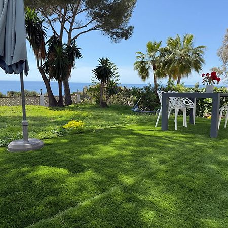 Independent Villa Beach House El Bosque La Cala De Mijas Eksteriør bilde
