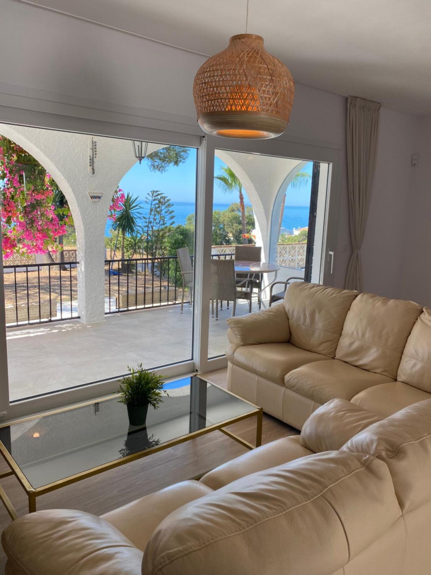 Independent Villa Beach House El Bosque La Cala De Mijas Eksteriør bilde