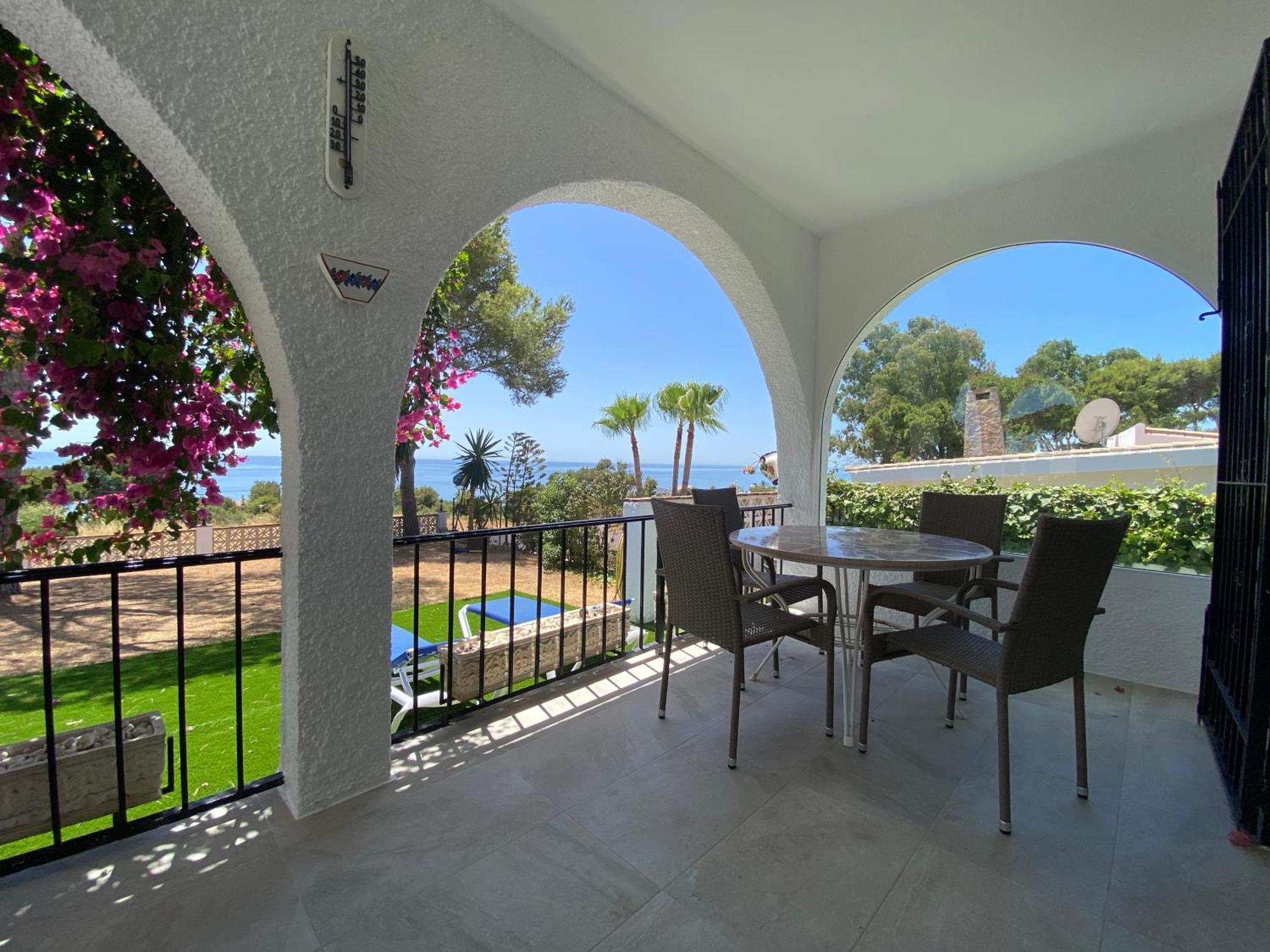 Independent Villa Beach House El Bosque La Cala De Mijas Eksteriør bilde
